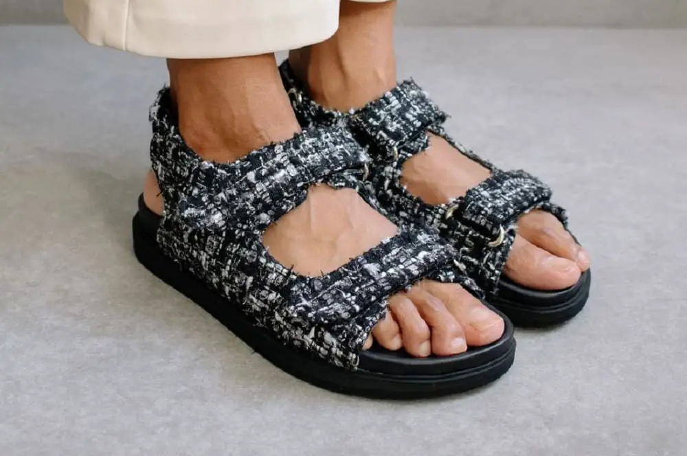 Alohas Hook-Loop Tweed Sandal